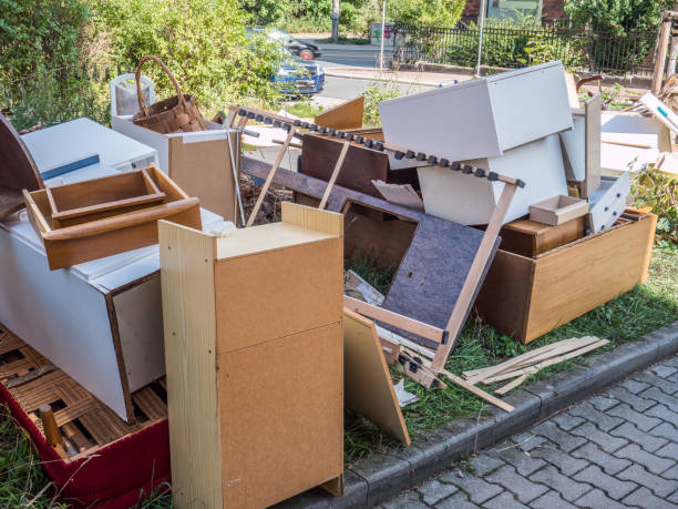 Best Yard Waste Removal  in Bellemont, AZ